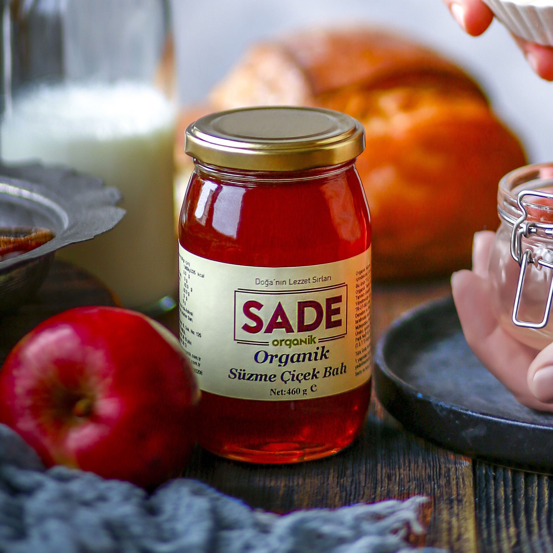 Sade Organik Süzme Çiçek Balı 460 gr